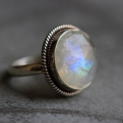 OOAK Rainbow moonstone ring, Statement silver round ring