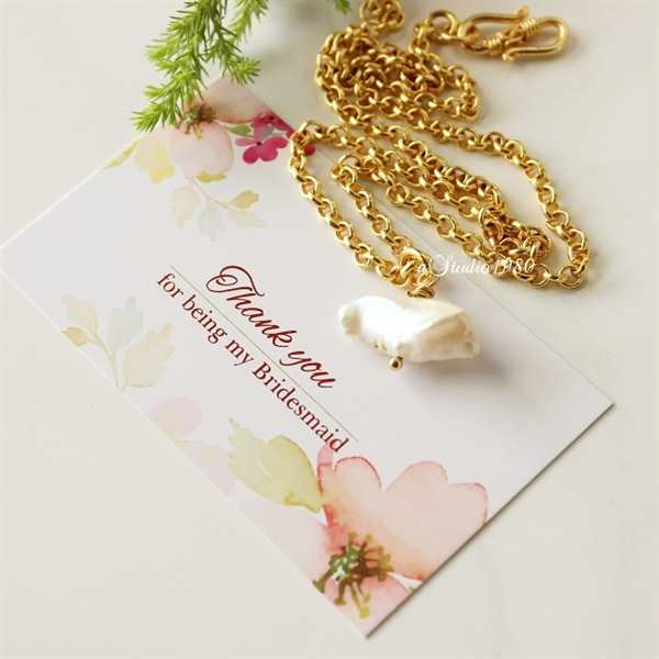 OOAK Bridesmaid gifts - Biwa pearl pendant - gold plated necklace