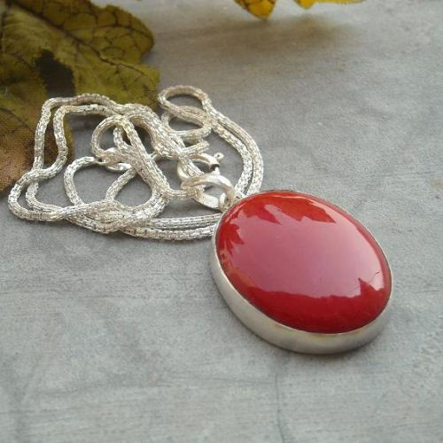 Oval red coral pendant chain jewelry - 925 sterling silver necklace