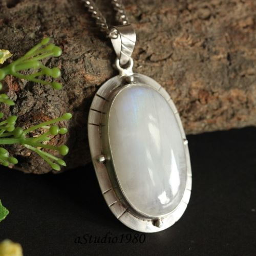 Artisan large rainbow Moonstone silver pendant necklace