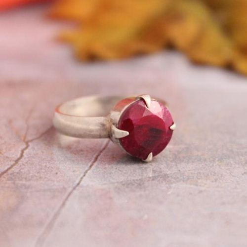 Ruby engagement ring Natural ruby