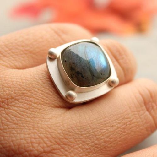 Sterling Silver Labradorite Ring - Handmade artisan ring - Cushion cut