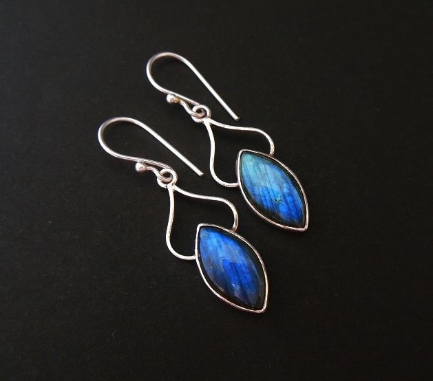 Sterling Silver Labradorite earrings - Dangle gemstone blue earrings
