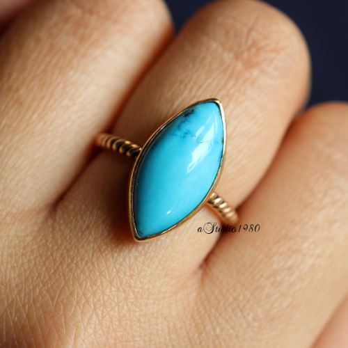 Turquoise gold ring - 14k yellow gold ring - Blue turquoise ring